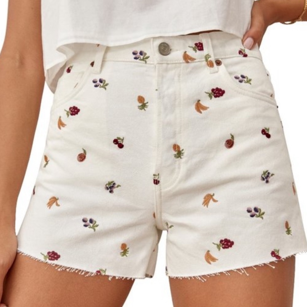 Reformation Charlie fruit loops high rise jean shorts, size 30,new